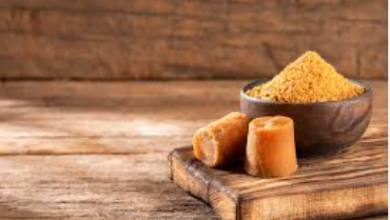 wellhealthorganic.com:jaggery-with-incredible-health-benefits