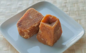 wellhealthorganic.com:jaggery-with-incredible-health-benefits